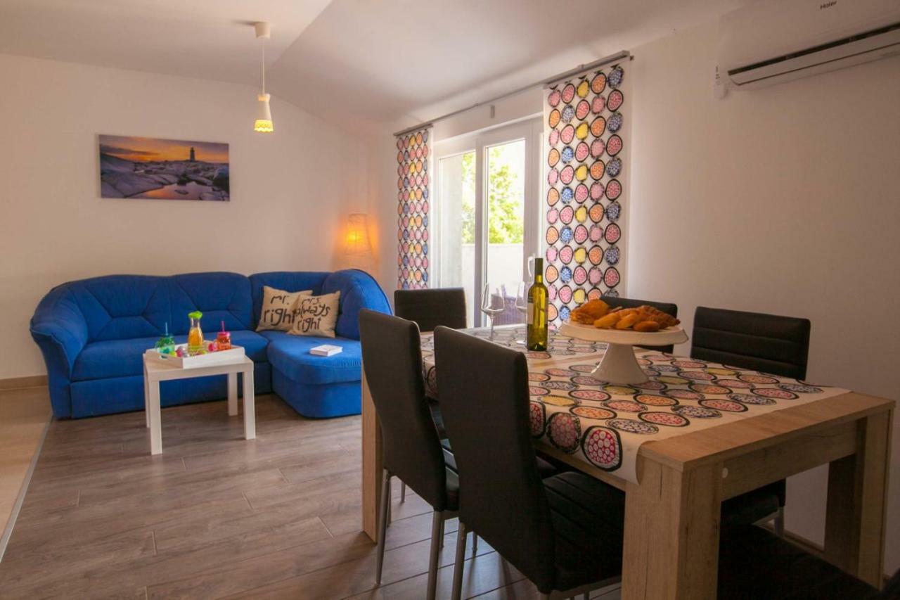 Apartman Zara Malinska Exterior foto