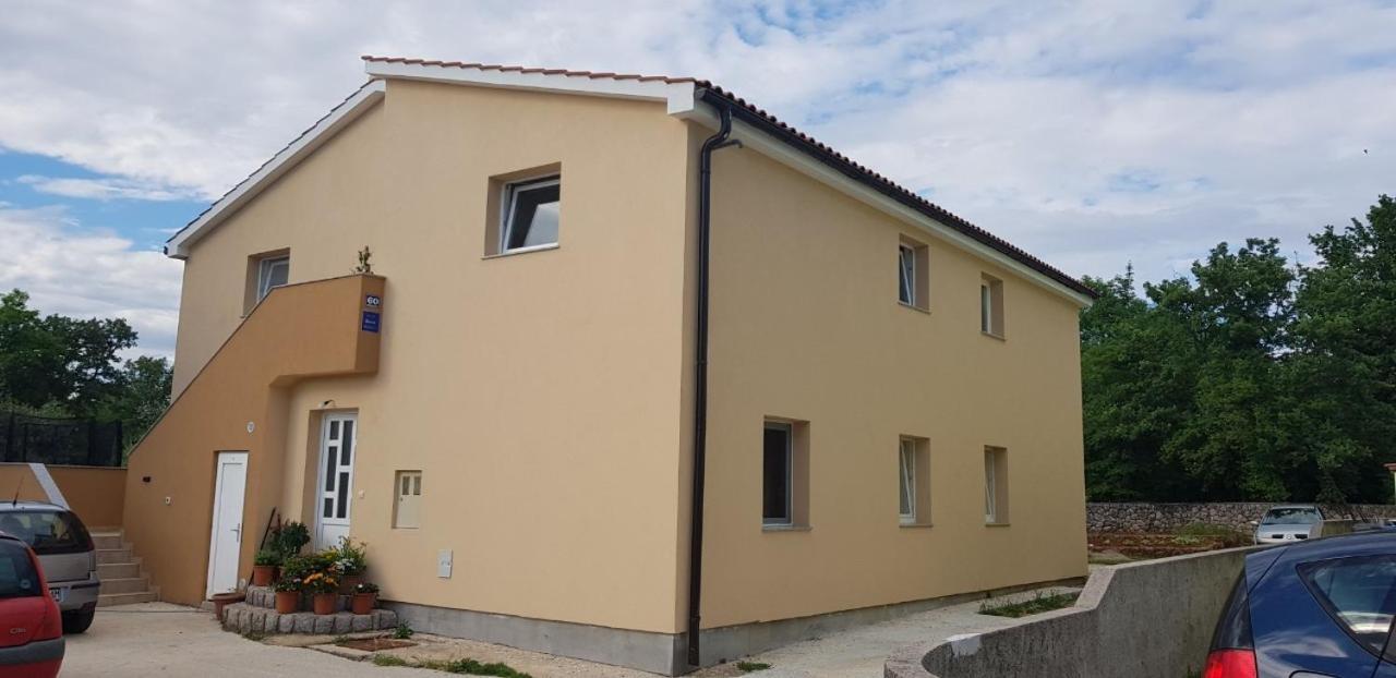 Apartman Zara Malinska Exterior foto